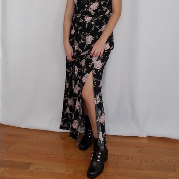 Floral maxi dress - Picture 6 of 8